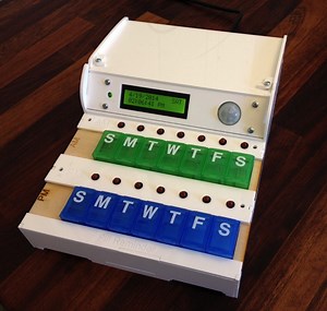 Build an Arduino based pill reminder box #Arduino