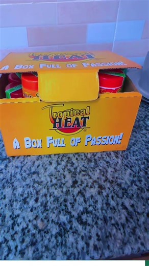 @Tropical Heat Group mpishi mmesema abaki kwa ndoa @Baba Talisha unajitetea valentines naona