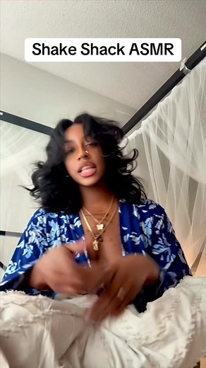 Experience Shake Shack in ASMR Style