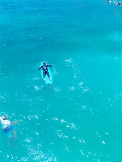 Manuel Medrano on Reels