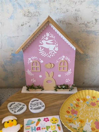 Time for a guessing game. A DIY Easter project made with the Cricut Maker 4 is about to be revealed. Any guesses what it could be?