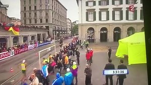 346K views · 4.8K reactions | Le 50 bornes le plus fou de l’histoire. Titre européen et record du monde pour Yohann Diniz à Zurich en 2014. 3h32’33’’ colossal exploit ! | Patrick Montel | Facebook