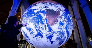 Ziemia ciekawostki. Jak powstała nasza planeta, czemu jest niezwykła i jaki koniec ją czeka?