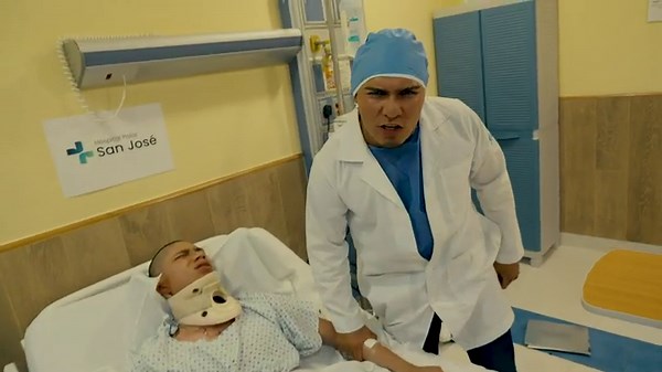 El Grande Americano is attacked after saving Dominik Mysterio: Lucha Libre AAA highlights