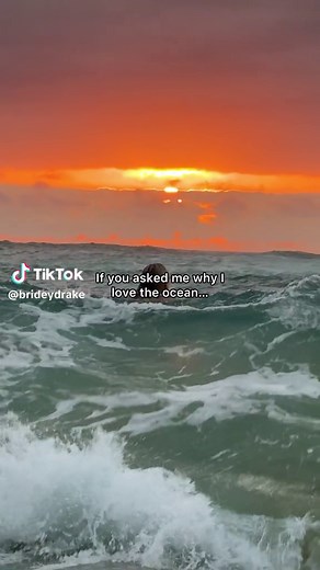 Why I Love the Ocean: A Beautiful Sunset Journey