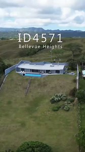 🌴Elevated island living in Bellevue Heights. 🔹Listing #4571. This renovated home brings together privacy, comfort and sweeping lagoon views. Fresh paint, upgraded bathrooms and an open-plan layout create a relaxed feel, with each bedroom offering its own ensuite. Step outside to your resort-style oasis. An infinity lap pool, expansive deck and BBQ area built for balmy evenings. Secure, gated and set on manicured grounds, the home is move-in ready with cyclone-rated features and modern comforts