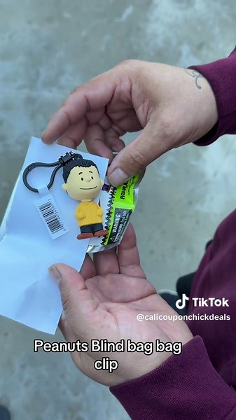 Peanuts Blind Bag Clip: Discover Shermy Today!