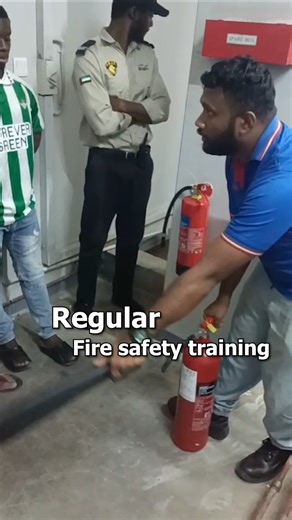 Fire Safety Training & Competency Requirements in UAE Staff, Fire Wardens & Facility Teams | MMJSS