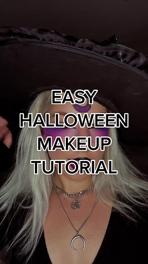 Replying to @pearlsbytammylyne EASY witch makeup!!🧙🏻‍♀️ another highly requested look! Hope this helps🖤 #easyhalloweenmakeup #halloweemakeuplook #witchmakeup #witchmakeuplook #makeuptutorial