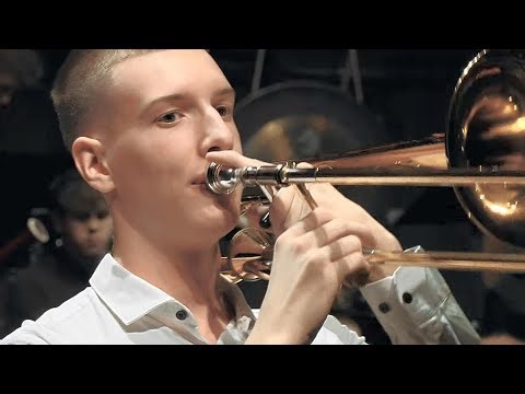 Tymon Okolus plays Colors for Trombone by Bert Appermont, Maciej Cisowski– conductor