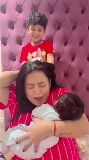 khush hu😂😂#QueenBhartiComedy #comedyshorts #bhartisingh#funnyshorts