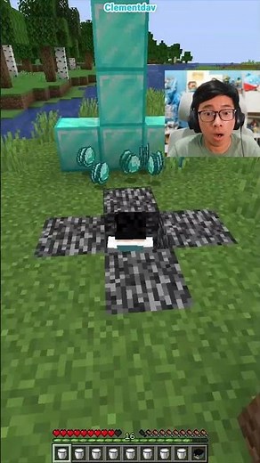 Minecraft I Lost My Hardcore World... (World's Smallest Violin)