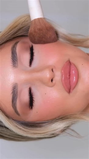 Mor Beauty Bride Makeup on Instagram: "Classic and Beautiful 💄🫦 Makeup By me @mor_beauty_makeup Hair: @gad_abuhatzira_hair #art #bridal #bridalmakeup #brideinspo #makeupdetails"