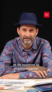 🎨 « Chercheur, explorateur, dessinateur, carnettiste » par Lapin 🎂À l’occasion de ses 80 ans, le CEA a confié au dessinateur lapin la réalisation d’une fresque rendant hommage à l’institution et à celles et ceux qui y travaillent. ✍️ « Chercheur, explorateur, dessinateur, carnettiste : des activités somme toute pas si différentes les unes des autres ! », résume l’artiste. Illustrateur nomade, Lapin est parti à la découverte du CEA, carnet à la main, pour capter sur le vif les lieux, les machin