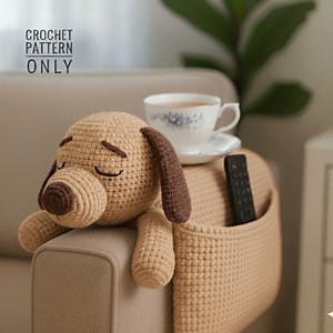 Crochet Dog Couch Organizer Pattern: Amigurumi Remote Holder (PDF Pattern) - Etsy