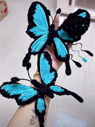 The butterfly series is coming again and again!! #Handmade diy #my handmade daily life #t wist stick #twist stick butterfly#Twist