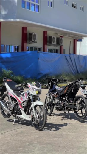 Dynamic Flexing with Malaysian DNA