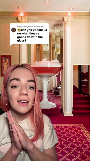 Exploring the History of Champagne Glass Tubs in Poconos Resorts