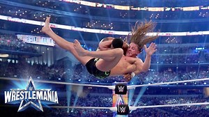 5 WWE Superstars who need a change in finisher