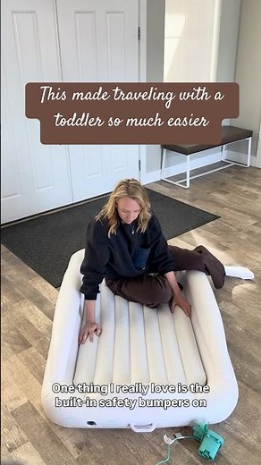 Hiccapop inflatable toddler bed review | best travel bed for toddlers