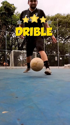 Dribles Clássicos de Futebol: Aprenda como Fazer o Elástico