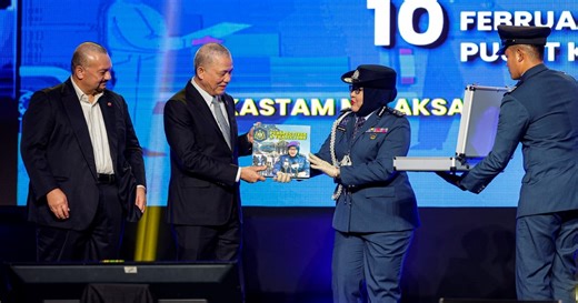 Kastam azam kekal kecemerlangan tahun ini, pastikan khidmat berprestasi tinggi | Berita Harian