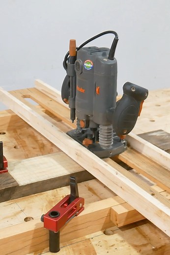 Making Router Guide Jig For Parallels Wood May Blow Your Mind #trendingreels #trendingreelsvideo #reelstrending #reels2023 #reelsvideo #AmaZing #amazing #reelsinstagram #woodwork #reelsviral #facebookreels #Wow #trendingnow #reelsfb #reels #woodworking #wood #woodart | Woodworking Crafty