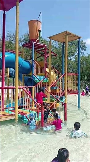 Berenang di coffe banaran