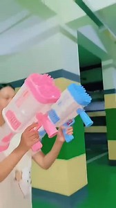 64 Holes Bazooka Bubble Gun Tap in the bubble liquid, and pull the button, a lot of bubbles will be ejected! This bazooka bubble machine can be used as a summer fan with removable head. Shop Now:https://bit.ly/3NuVSpI ----------------------------------------------------- 📞Call Us: 0304-111-6869 💬Whatsapp:https://wa.link/oveiiw . . . . . . . . . . . . . #toyzonepk #toyshop #onlineshopping #cashondelivery #pakistan #toys #toycollection #toys4sale #toyworld #toy #toyscollection #toycollector #toy