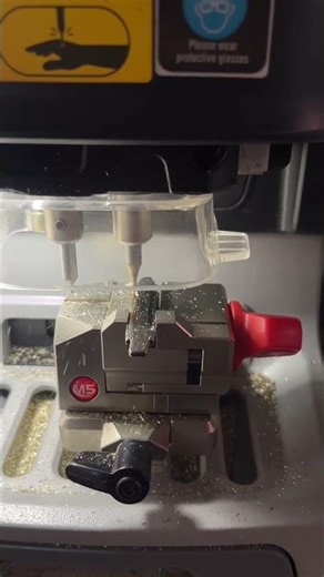 Place to make duplicate car, motorbike and other Mazda 2 remote keys #shorts