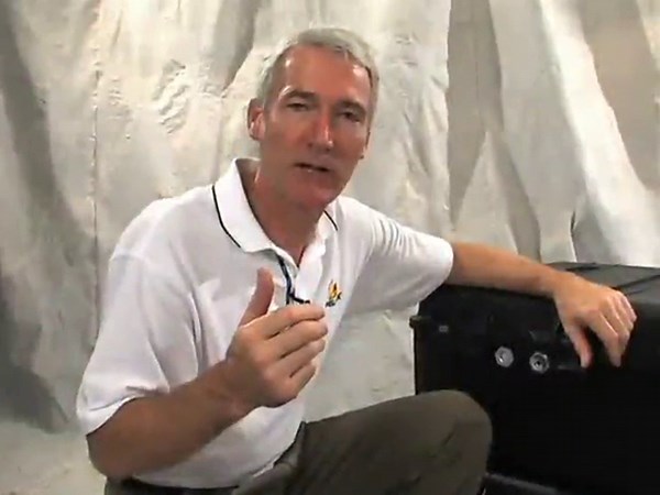 Pelican 1730 Transport Case With Foam (Black)