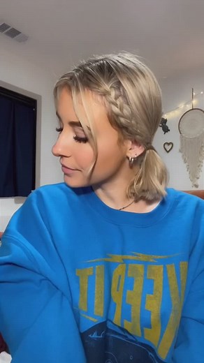 Super easy braided style if you can’t French braid! #hairtutorial #hairstyle #GreenScreenScan