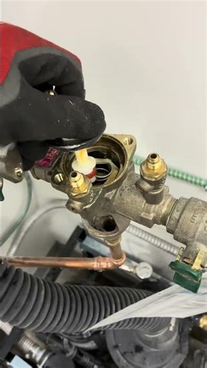 Watts LF009M3QT 3/4” parts change #foryou #plumbing #backflow #reliefvalve #backflowprevention