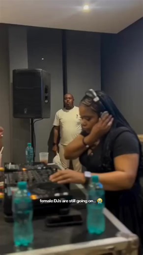 by the end of 2026 we must have more dedicated and talented female DJs no more dancing Djs.😭💀 #satiktok #enoughisenough ##southafricantiktok #satiktok🇿🇦 #southafricantiktok🇿🇦