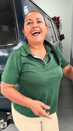 My eyes change color 👀…..