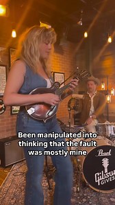 Ain’t no tellin’, but I’m tellin’… "No Tellin'" out now! | Caroline Jones