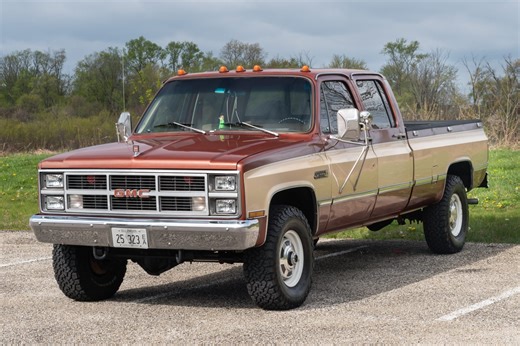 1983 GMC K3500 Sierra Classic Crew Cab 4×4 4-Speed