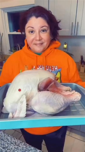 Mi Comida Puertorriqueña on Instagram: "Reposted from @healthyrican Are you still scrolling for the perfect turkey recipe? 🦃 Here is another turkey recipe you must try, the Pavochón. 👇🏼Comment “PAVOCHON” to get the full recipe! And don’t forget, when you purchase any of our Healthy Rican seasonings, you can add our FREE Holiday Recipe eBook to your cart. 🎁💛 It’s loaded with flavorful, homestyle Puerto Rican recipes to make your holiday dishes taste like home. Visit www.shophealthyrican.com 