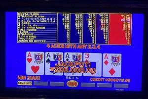 $200K video poker jackpot hits at Las Vegas Strip casino