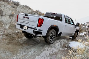 2020 Chevy Silverado 2500 HD Custom: Pros and Cons