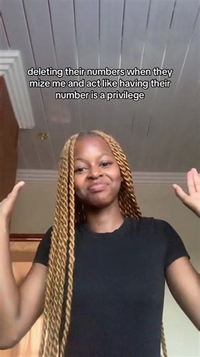 Managing Small Contacts on Your Phone