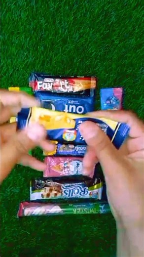 #CandyReview #Candy #ASMR #ASMRCandy #Sweet #Chocolate #CandyLover #SnackReview #TasteTest