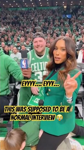 Funniest NBA Courtside Interview FAIL Ever 😂🏀 #NBA #NBAShorts #SportsFail #Basketball #ViralShorts