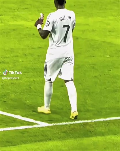 Splendor (@splendormoni)’s videos with original sound - Splendor