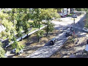 Тройное ДТП с переворотом 22.08.2017