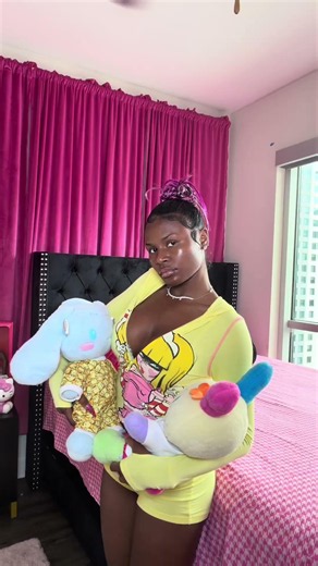 Taffy Pink Penthouse Palace 💖💛