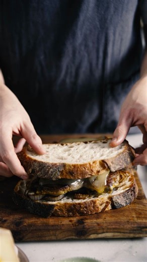 Sound up for this one... 🔊 We reckon there are a lot of dads out there who'd appreciate this next level steak sandwich this father's day... Drop some hints if you need too 😉😂 | Jamie Oliver