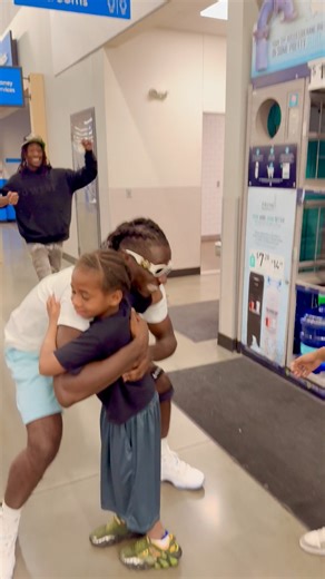 925K views · 59K reactions | WALMART VIBES (Blue Diamond Rd, Las Vegas, NV)  Little Man Made My Day 凉? #fyp | Swisher3x | Facebook