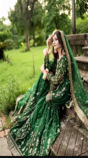 Beautiful Bridal Mehndi Dresses Ideas Part 1 💚✨ @Mehndi @short @ISVOGUEPK12