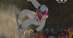 Hannah Teter Becomes the Half-pipe Olympic Champion